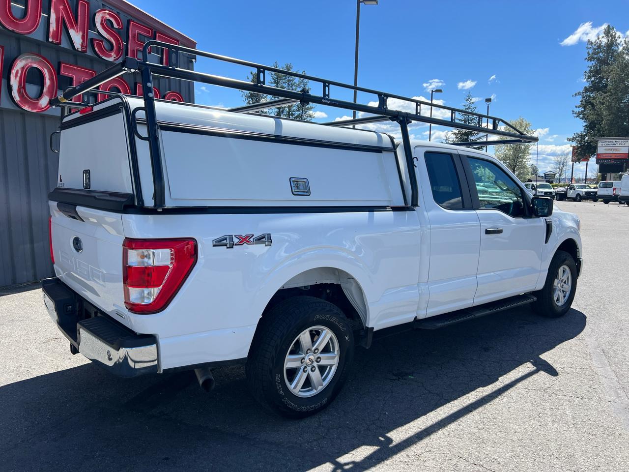 Ford F-150 4WD SuperCab 145" XL 2022
