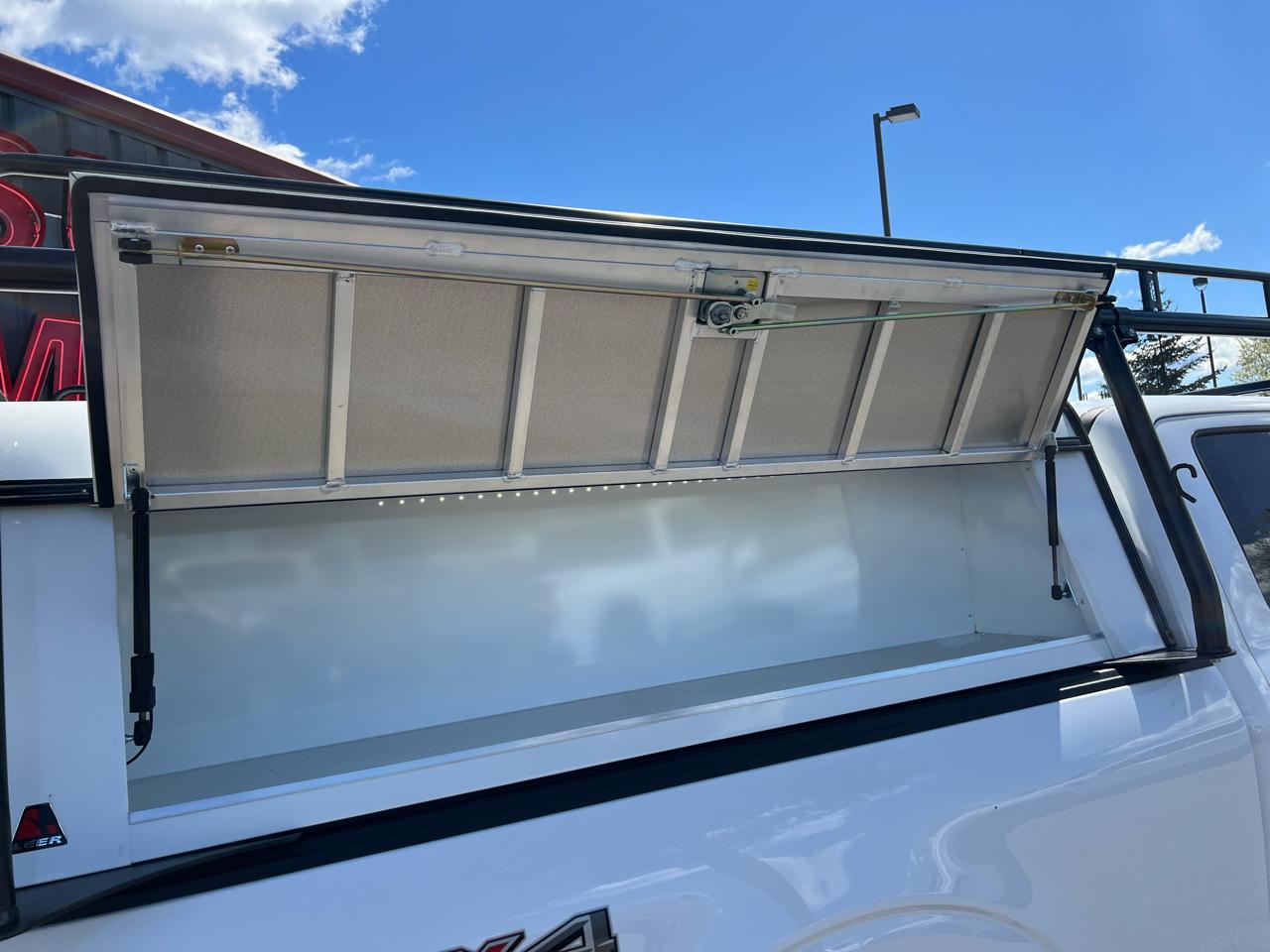 Ford F-150 4WD SuperCab 145" XL 2022