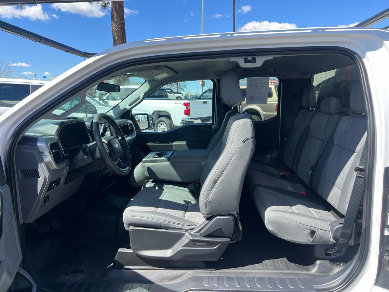 Ford F-150 4WD SuperCab 145" XL 2022