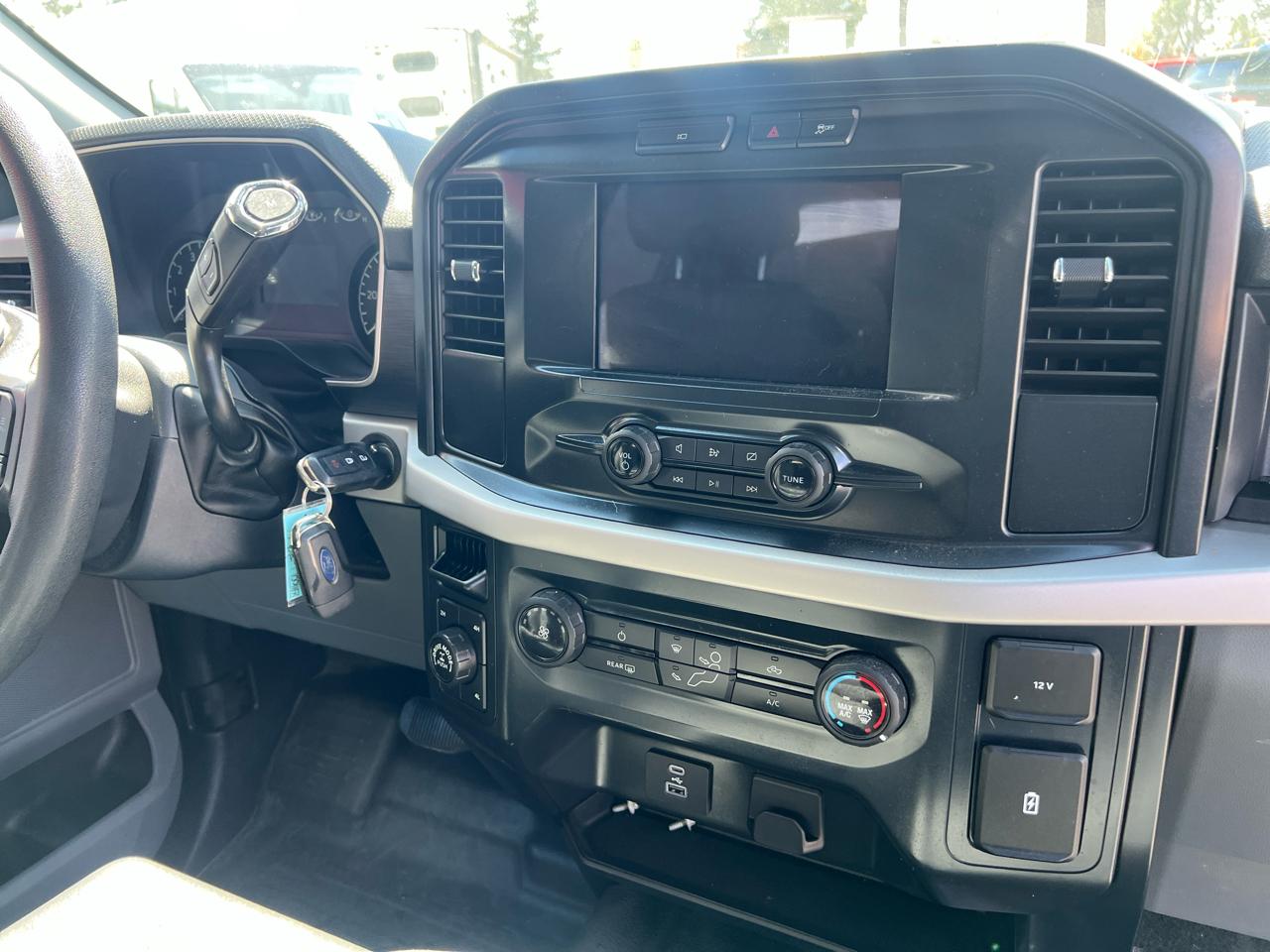 Ford F-150 4WD SuperCab 145" XL 2022