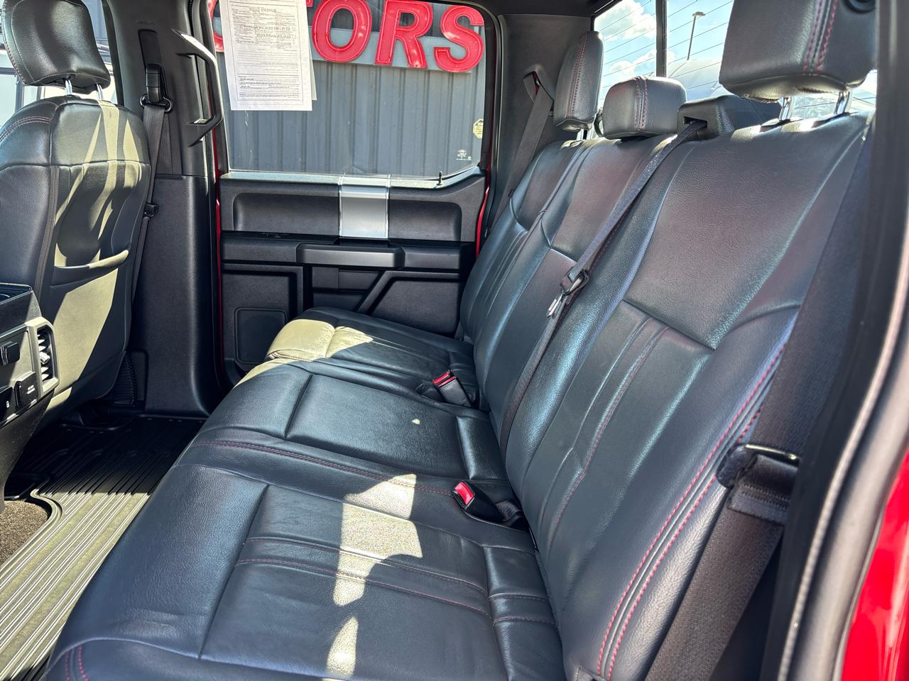 Ford F-150 4WD SuperCrew 145" XLT 2017