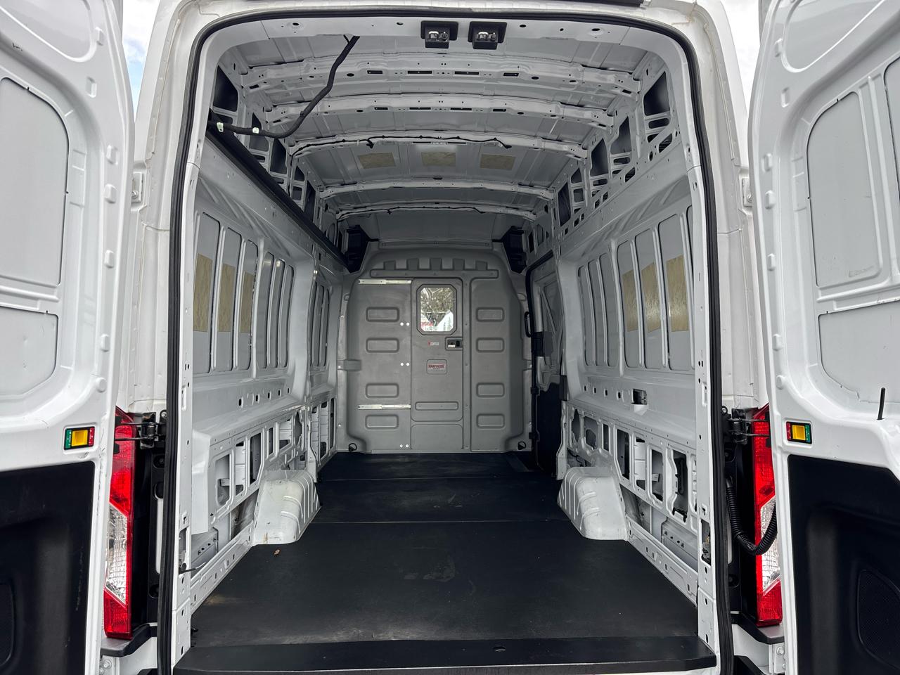 Ford Transit Cargo Van T-350 148" EL Hi Rf 9500 GVWR AWD 2022