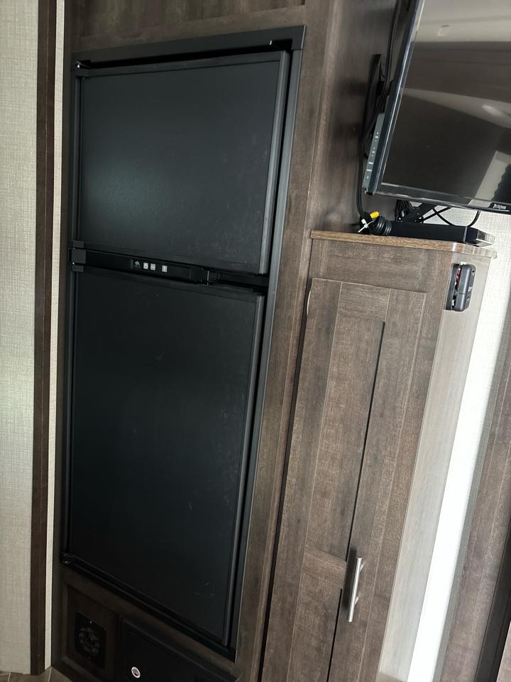 KZ Recreational Vehicles Sportsmen  2020