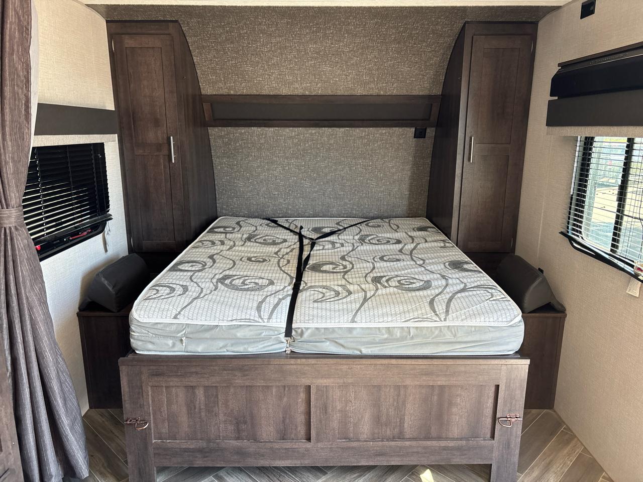 KZ Recreational Vehicles Sportsmen  2020