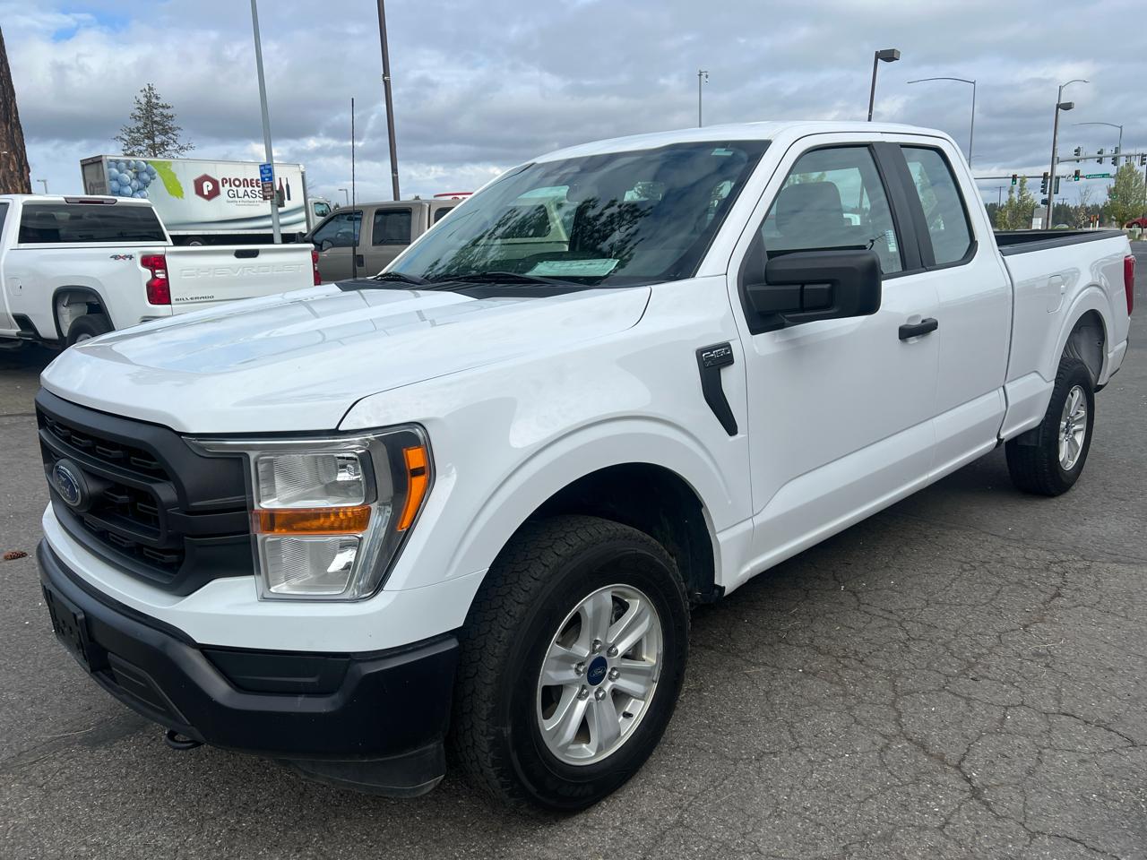 Ford F-150 4WD SuperCab 145" XL 2022