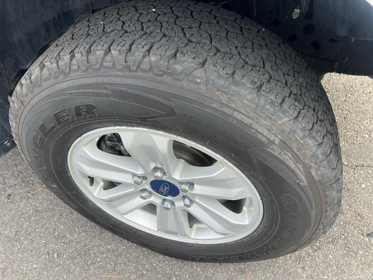 Ford F-150 4WD SuperCab 145" XL 2022