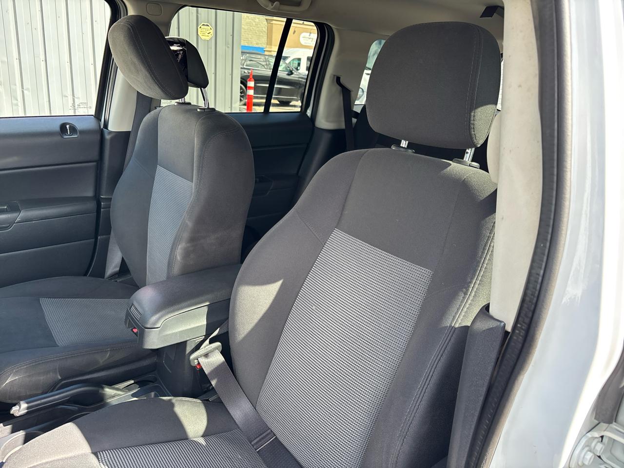 Jeep Patriot 4WD 4dr Sport 2015