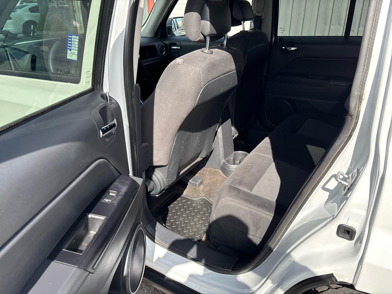 Jeep Patriot 4WD 4dr Sport 2015