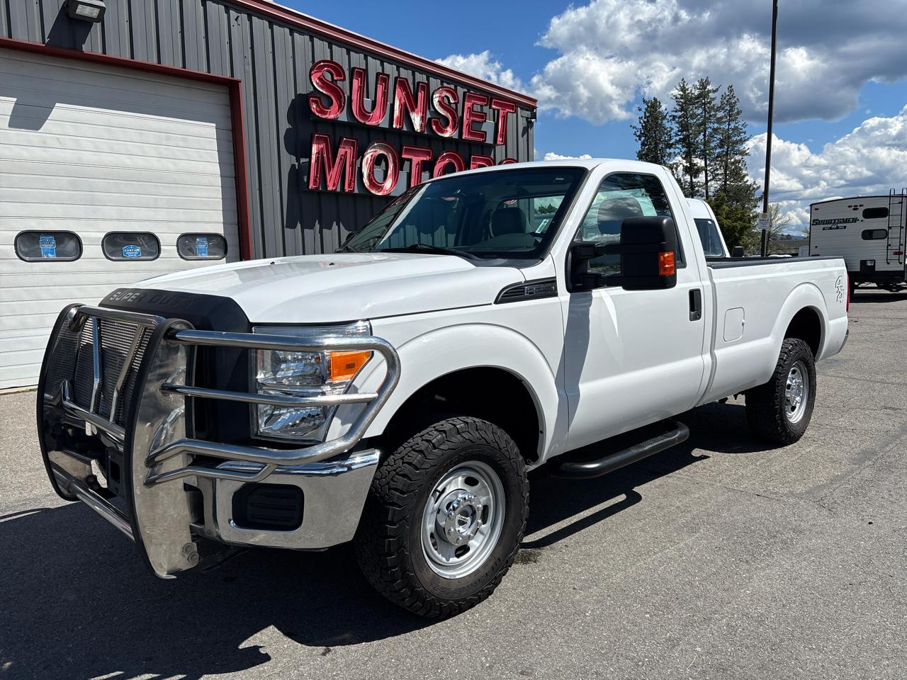2016 Ford Super Duty F-250 SRW 4WD Reg Cab 137" XL