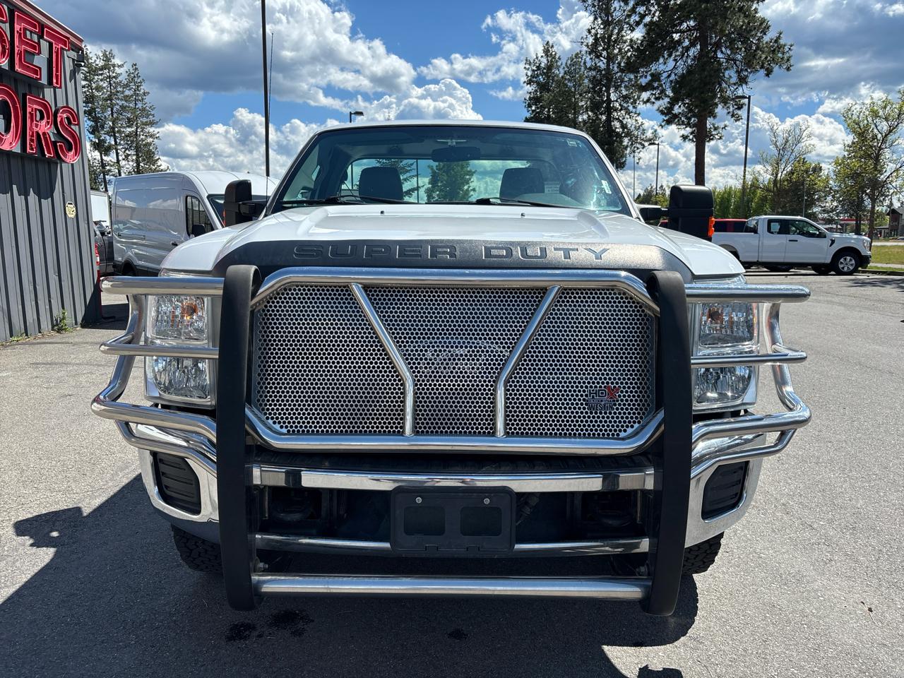 Ford Super Duty F-250 SRW 4WD Reg Cab 137" XL 2016