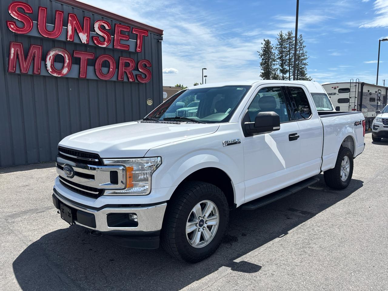 2018 Ford F-150 4WD SuperCab 145" XLT