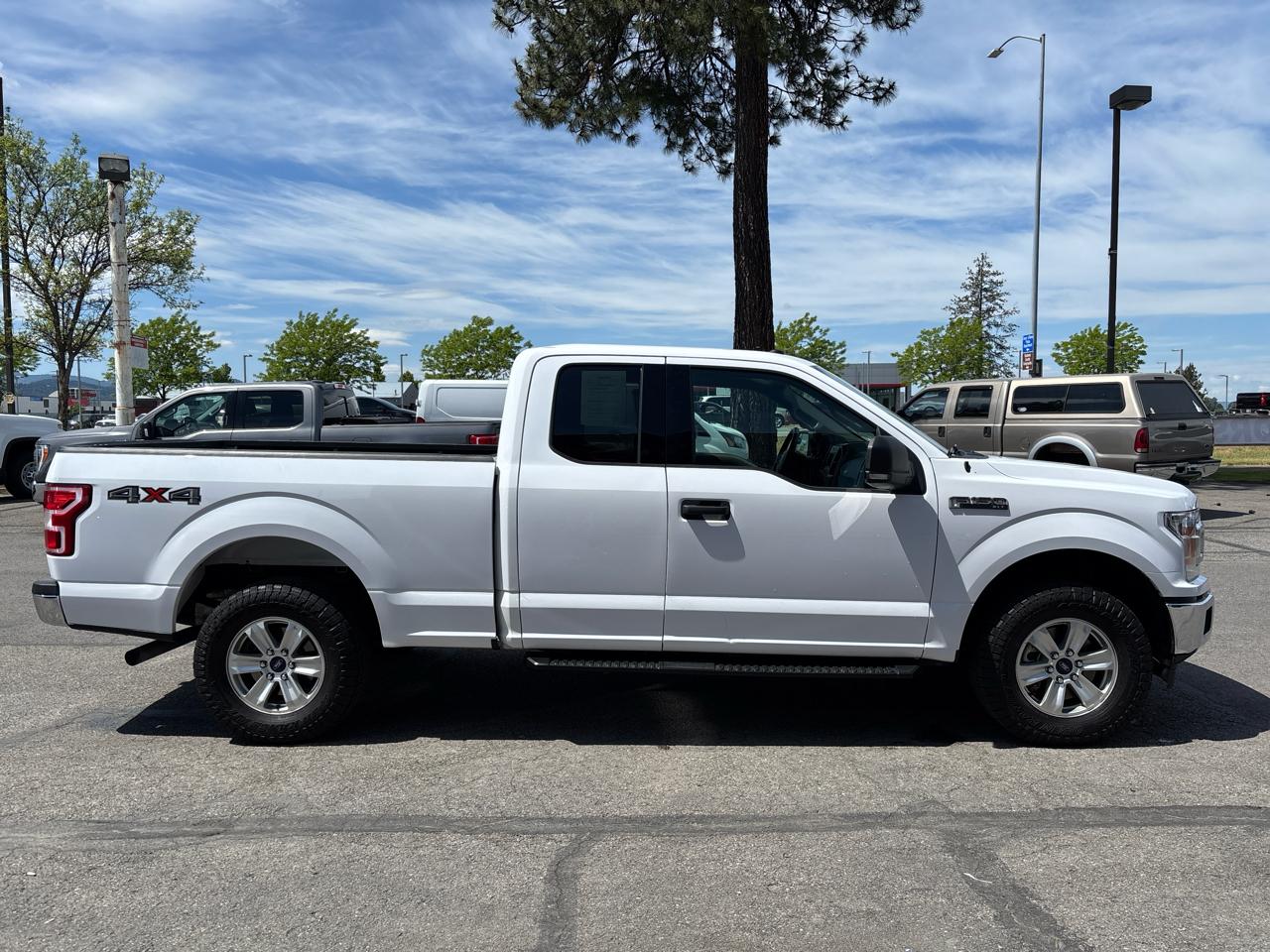 Ford F-150 4WD SuperCab 145" XLT 2018