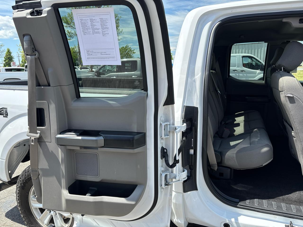 Ford F-150 4WD SuperCab 145" XLT 2018