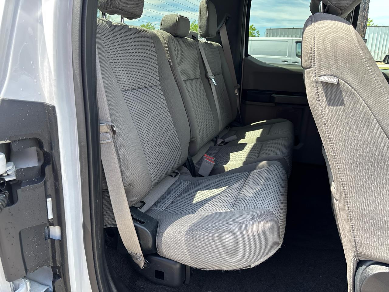 Ford F-150 4WD SuperCab 145" XLT 2018