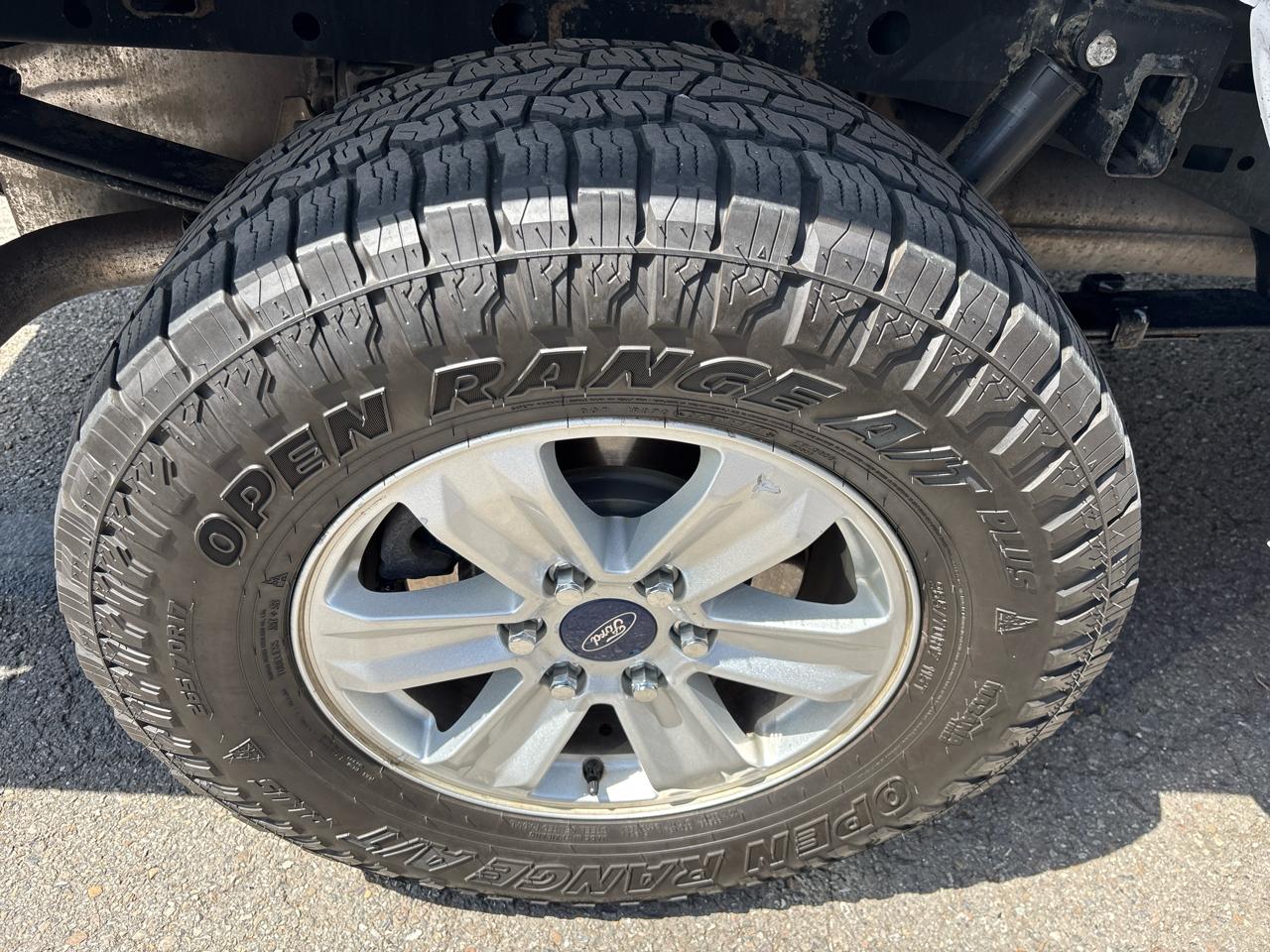 Ford F-150 4WD SuperCab 145" XLT 2018