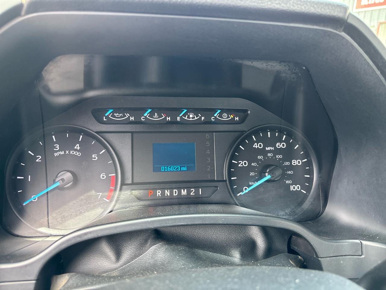 Ford Super Duty F-350 DRW XL 2WD Reg Cab 145" WB 60" CA 2019