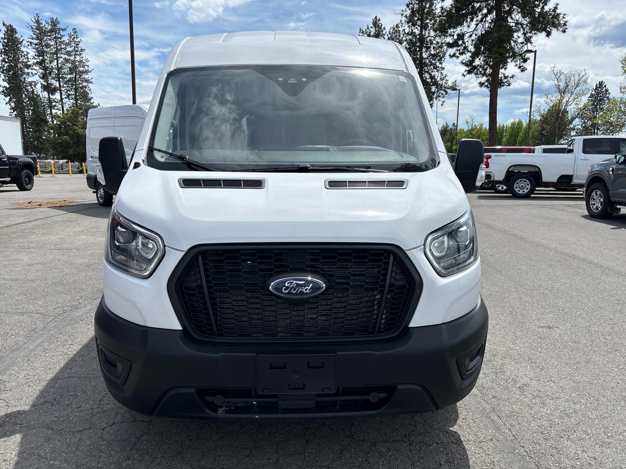 Ford Transit Cargo Van T-250 148" Med Rf 9070 GVWR AWD 2024