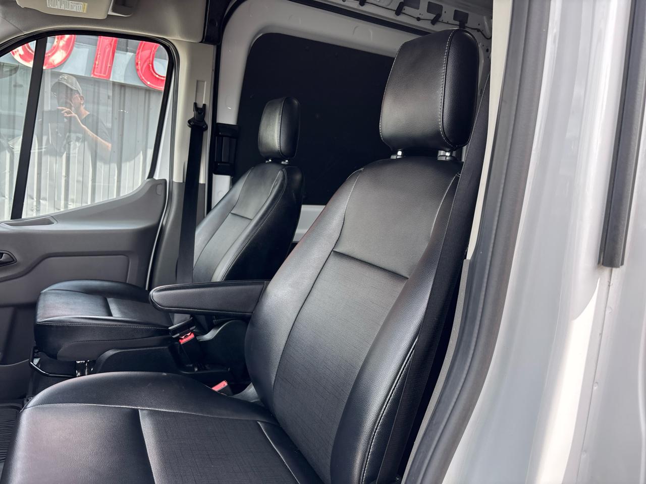 Ford Transit Cargo Van T-250 148" Med Rf 9070 GVWR AWD 2024