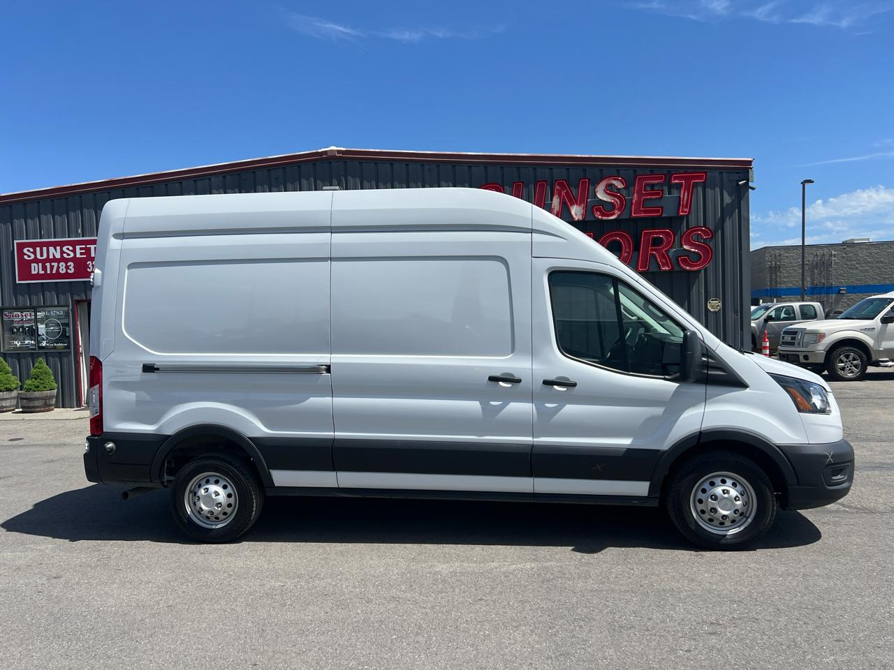 Ford Transit Cargo Van T-250 148" Hi Rf 9070 GVWR AWD 2025