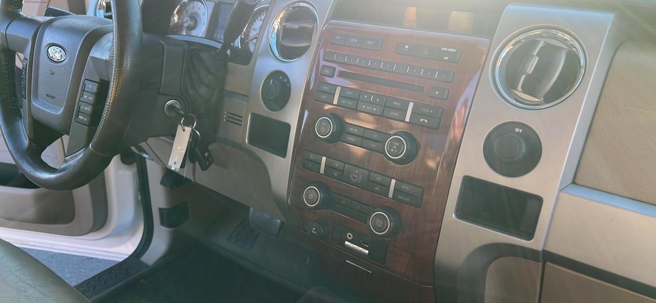 Ford F-150 4WD SuperCab 145" Lariat 2009