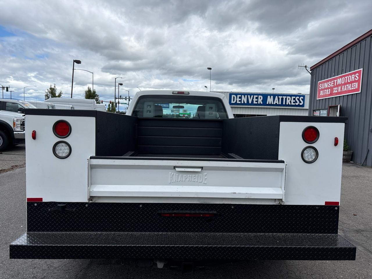 Ford Super Duty F-350 DRW 4WD SuperCab 158" XL 2016