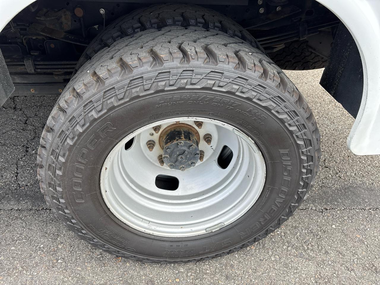 Ford Super Duty F-350 DRW 4WD SuperCab 158" XL 2016