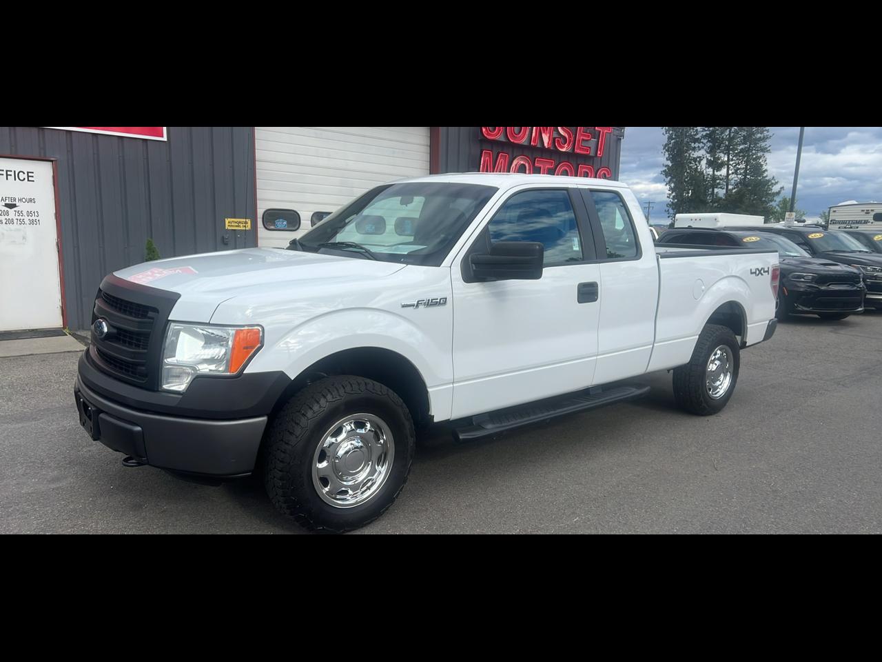 2014 Ford F-150 4WD SuperCab 145" XL
