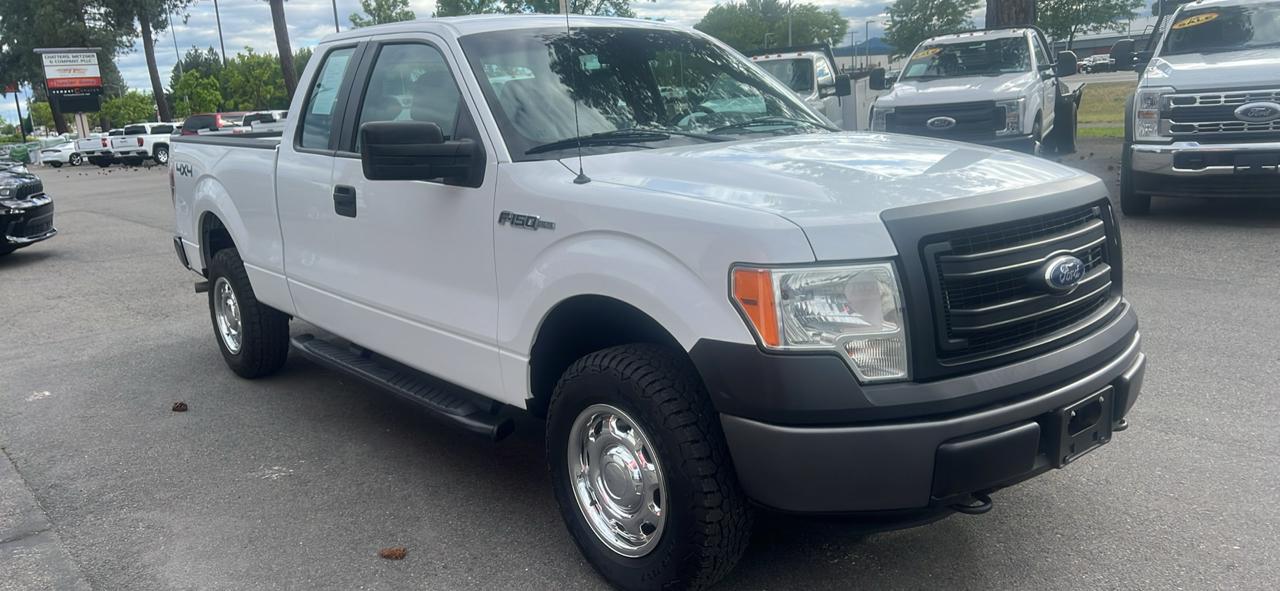 Ford F-150 4WD SuperCab 145" XL 2014