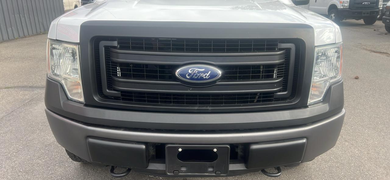 Ford F-150 4WD SuperCab 145" XL 2014