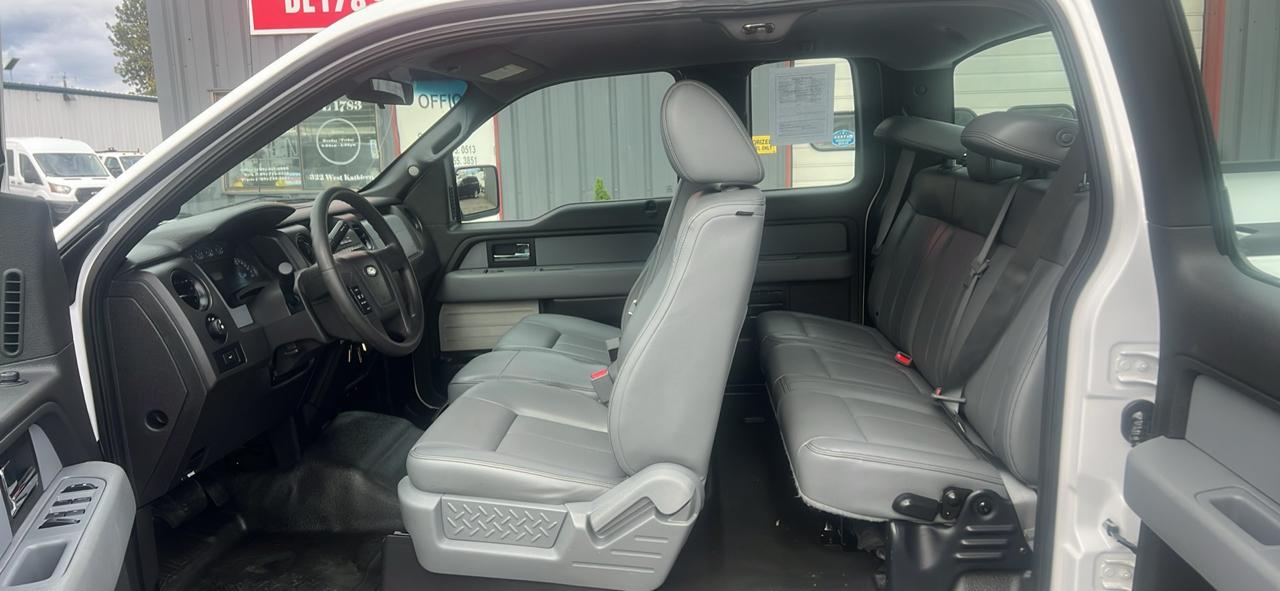Ford F-150 4WD SuperCab 145" XL 2014