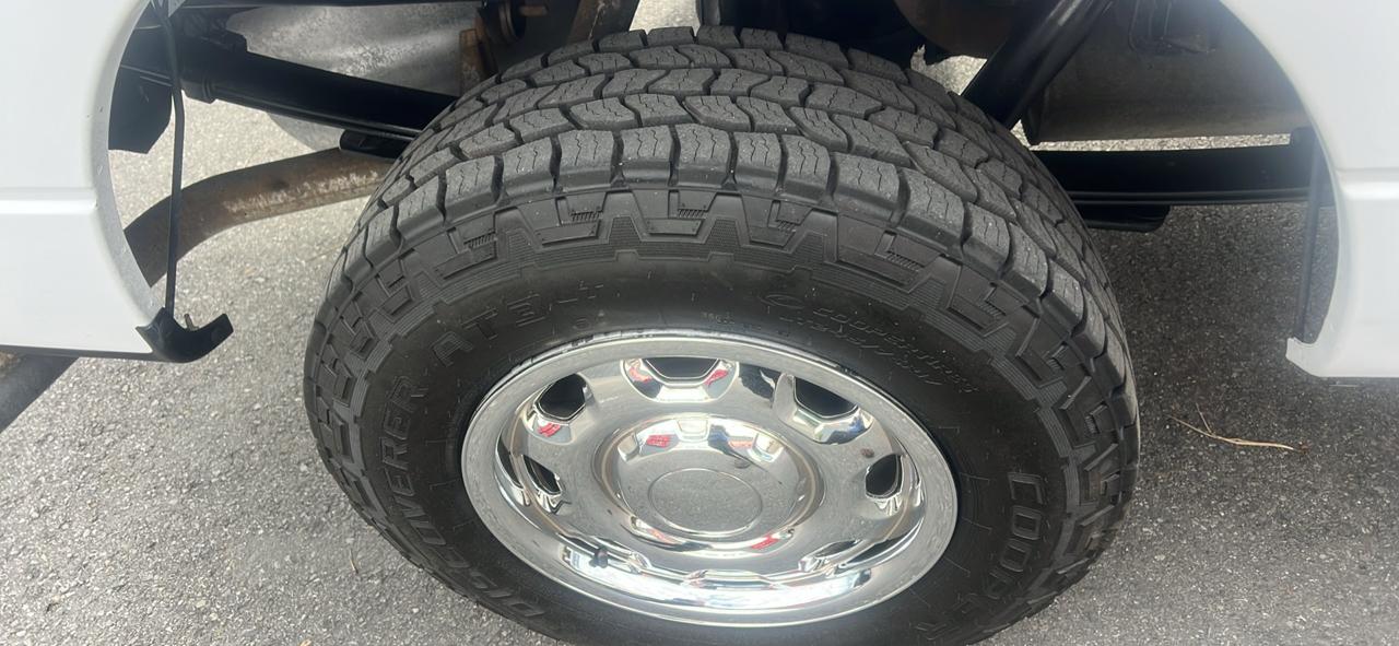 Ford F-150 4WD SuperCab 145" XL 2014