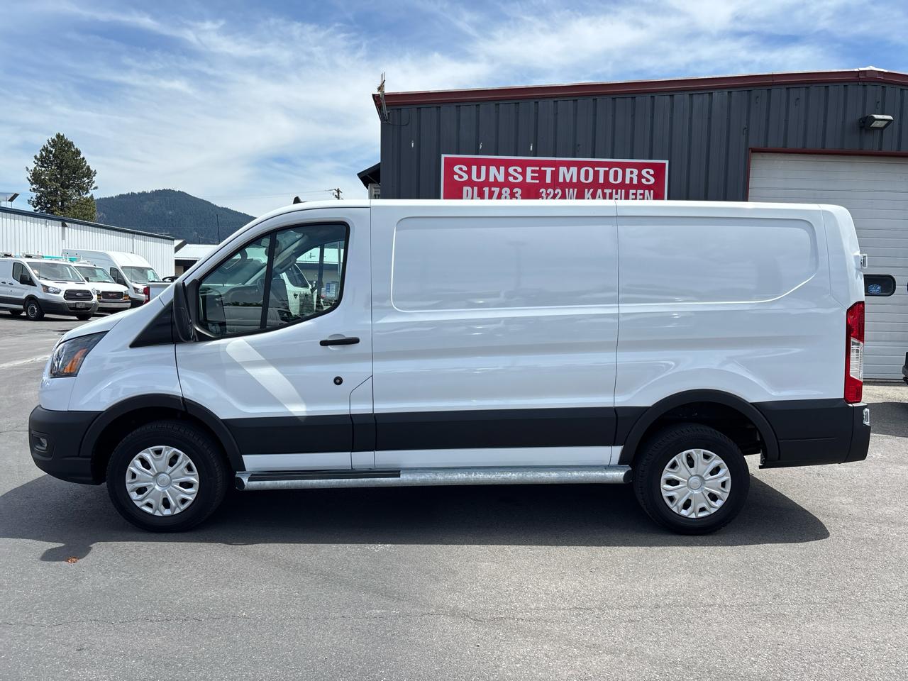 Ford Transit Cargo Van T-250 130" Low Rf 9070 GVWR RWD 2024