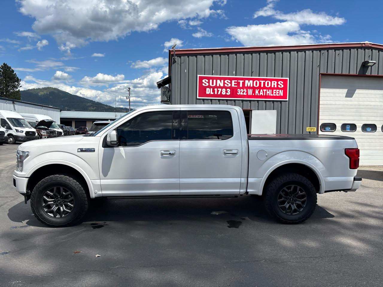 Ford F-150 4WD SuperCrew 145" Limited 2019