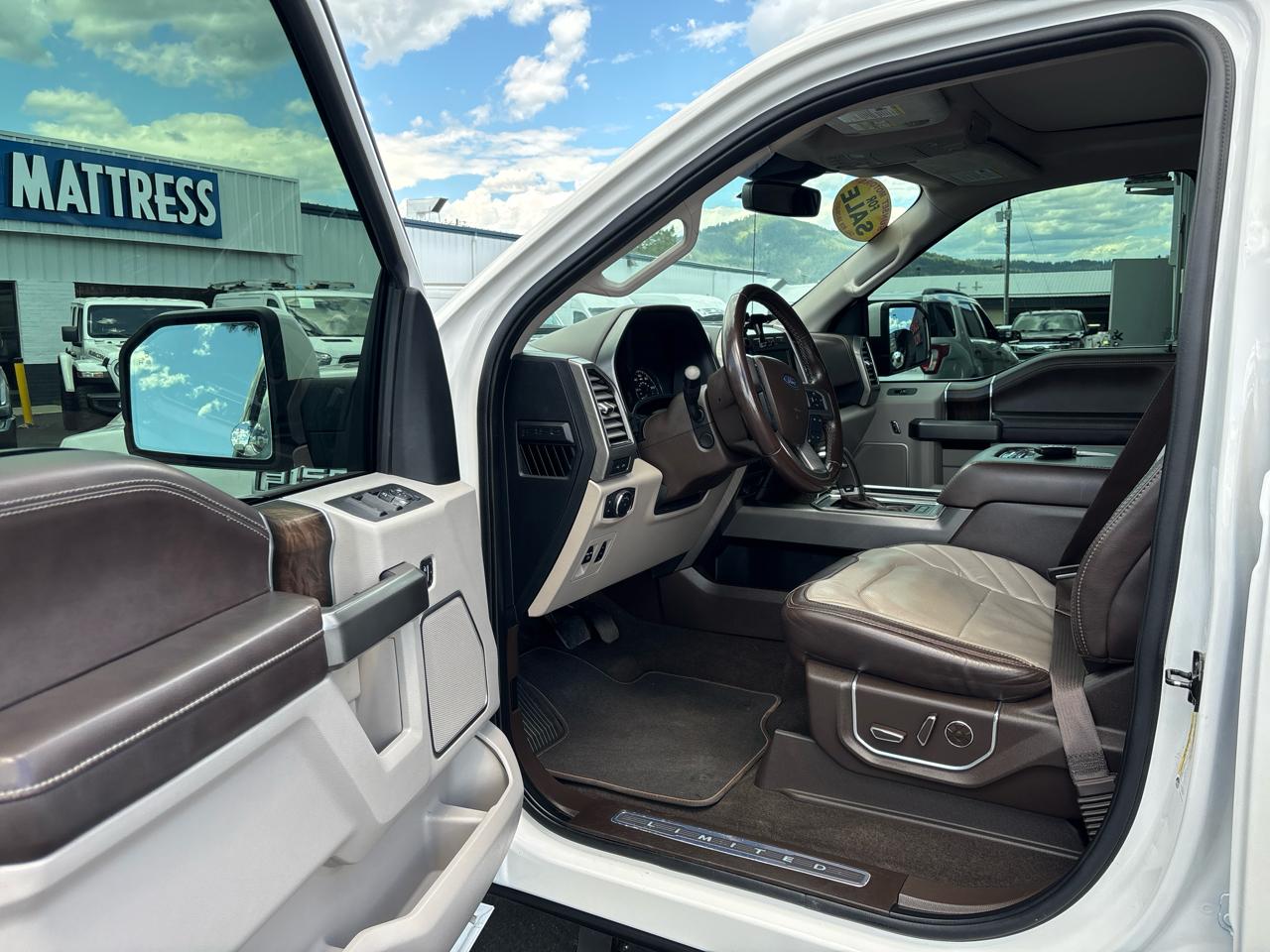Ford F-150 4WD SuperCrew 145" Limited 2019