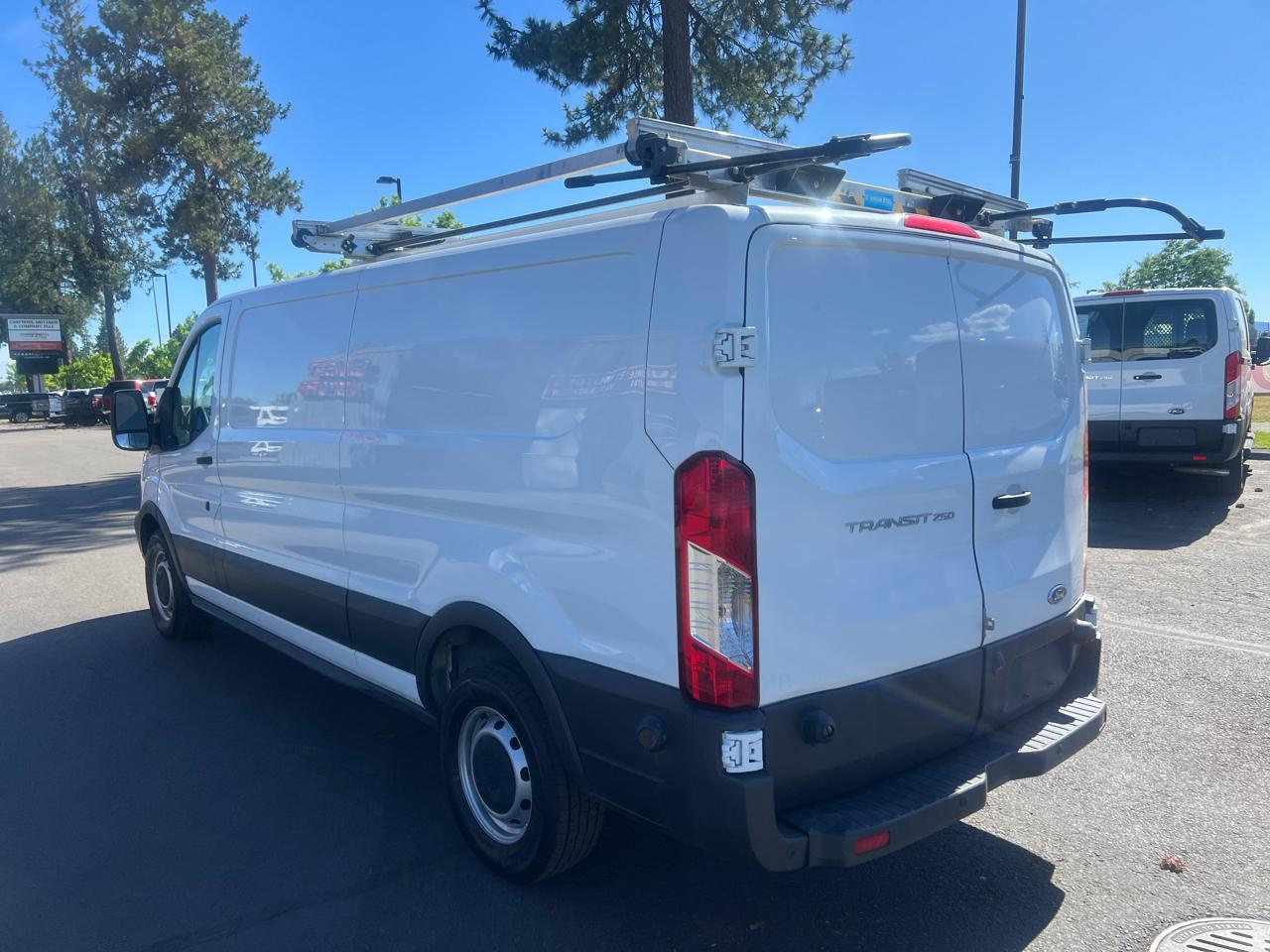Ford Transit Van T-250 148" Low Rf 9000 GVWR Sliding RH Dr 2017