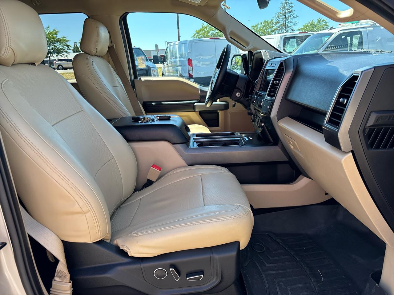 Ford F-150 4WD SuperCrew 157" XLT 2018