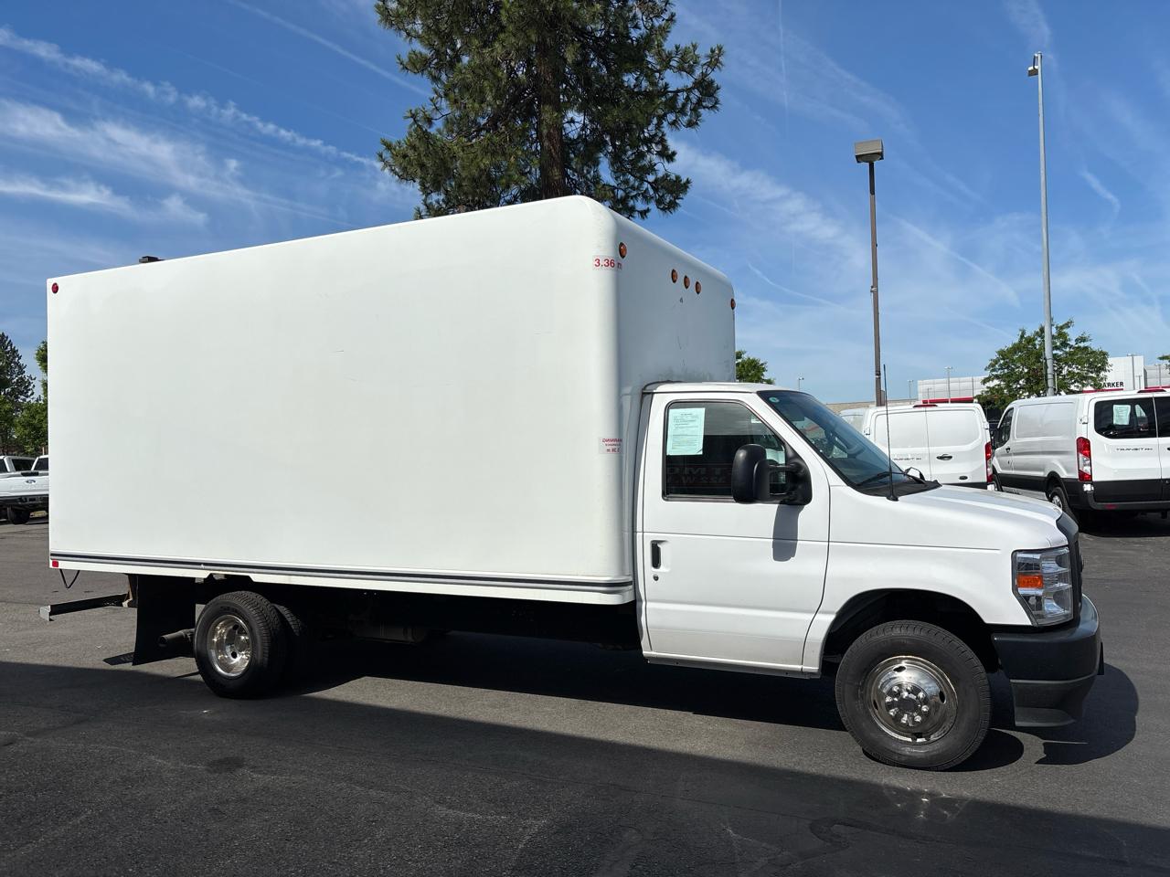 Ford E-Series Cutaway E-450 DRW 158" WB 2024