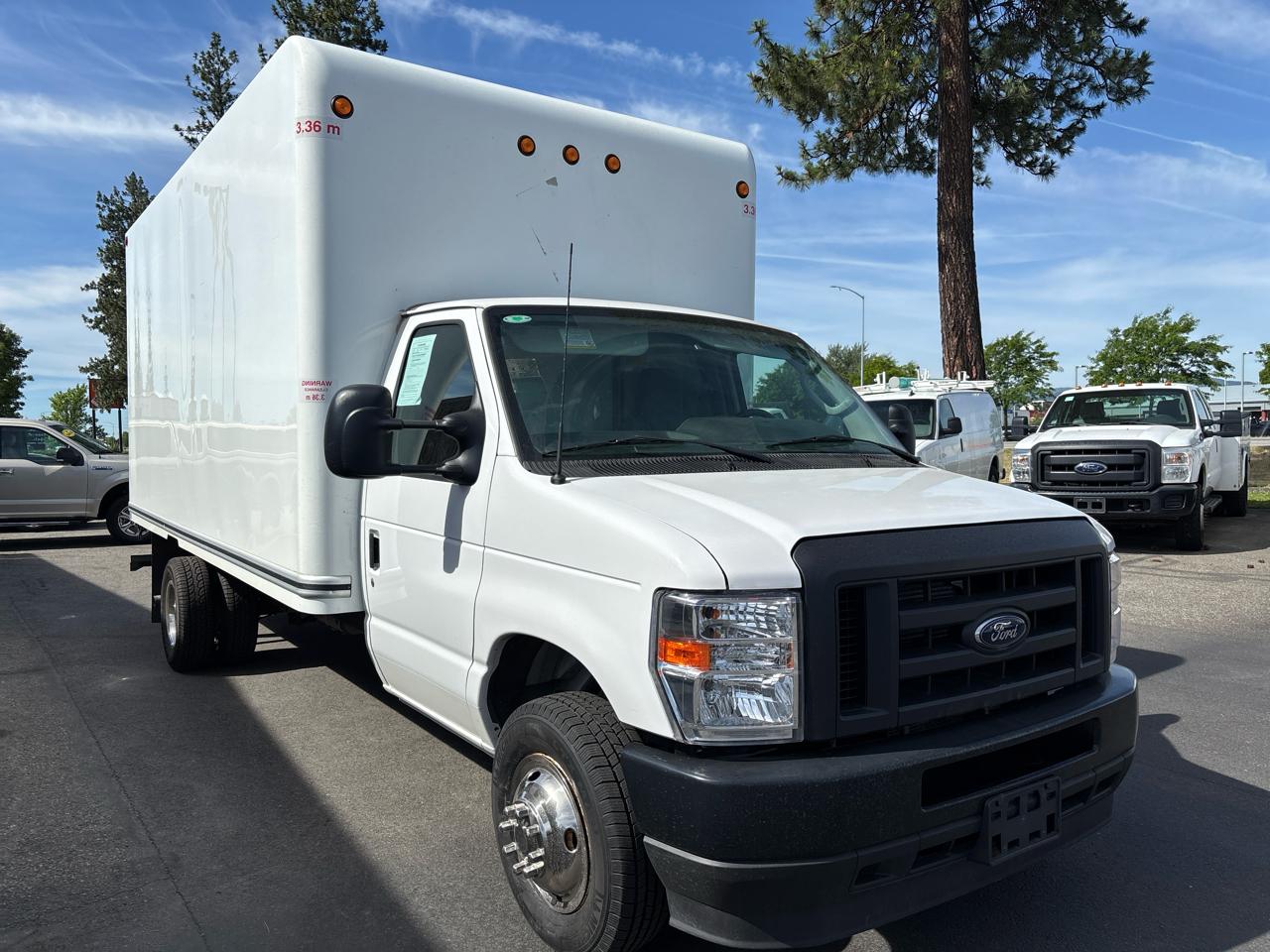Ford E-Series Cutaway E-450 DRW 158" WB 2024