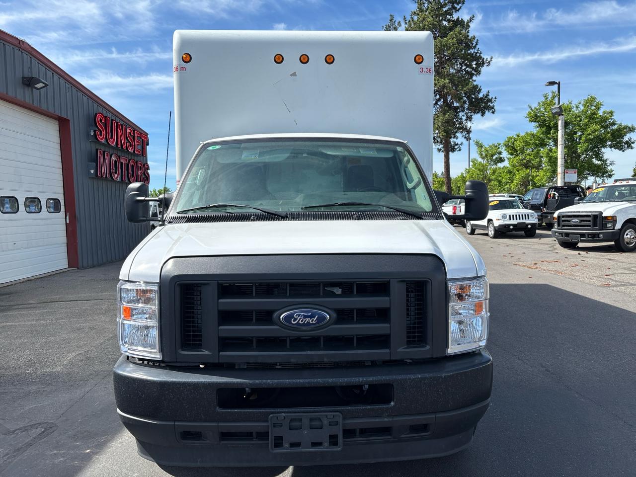Ford E-Series Cutaway E-450 DRW 158" WB 2024