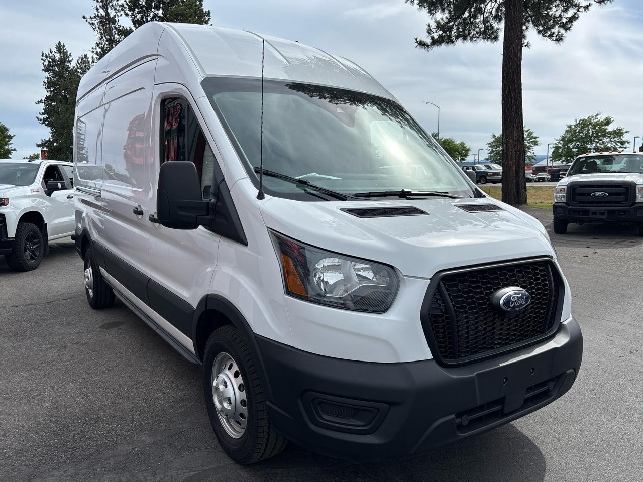 Ford Transit Cargo Van T-250 148" Hi Rf 9070 GVWR AWD 2025