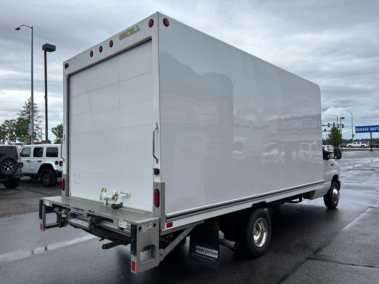 Ford E-Series Cutaway E-450 DRW 158" WB 2023