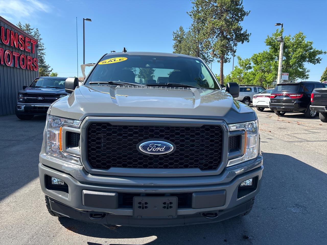 Ford F-150 4WD SuperCrew 145" STX 2020