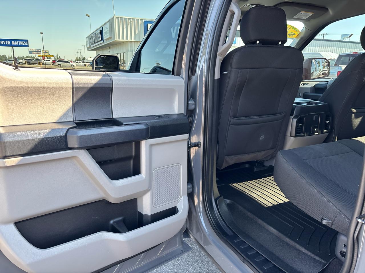 Ford F-150 4WD SuperCrew 145" STX 2020