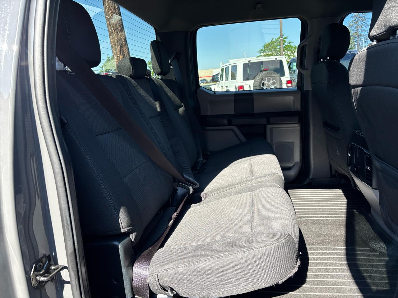 Ford F-150 4WD SuperCrew 145" STX 2020