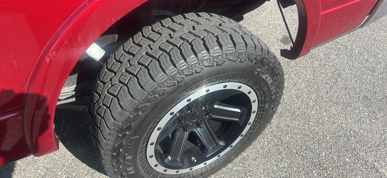 Ford F-150 4WD SuperCab 145" Lariat 2013