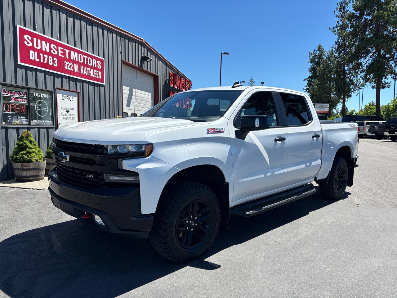 Chevrolet Silverado 1500 LTD 4WD Crew Cab 147" LT Trail Boss 2022