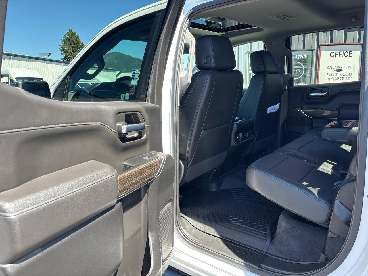 Chevrolet Silverado 1500 LTD 4WD Crew Cab 147" LT Trail Boss 2022