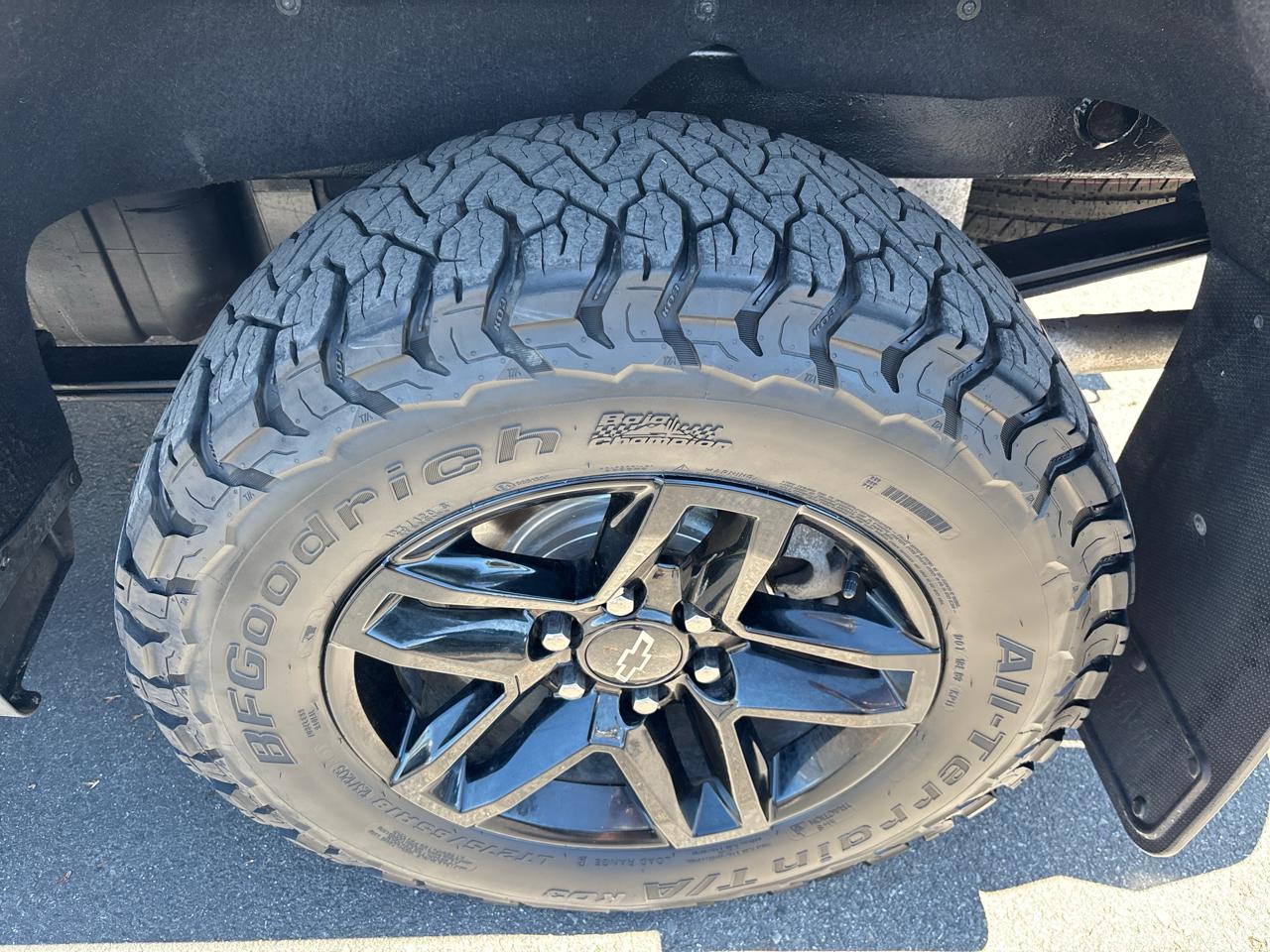 Chevrolet Silverado 1500 LTD 4WD Crew Cab 147" LT Trail Boss 2022