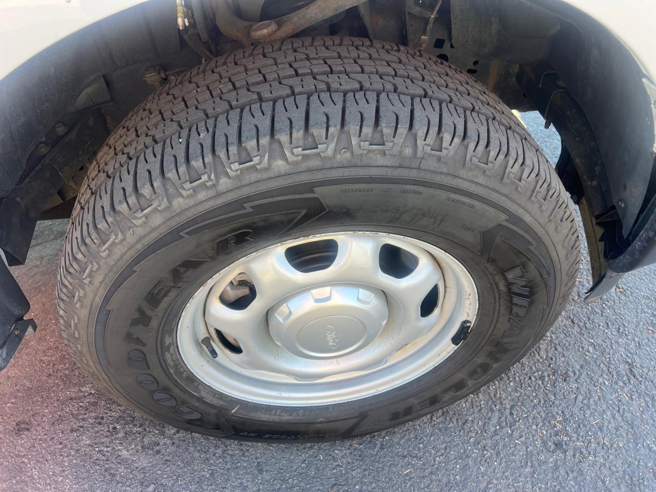 Ford F-150 4WD SuperCab 145" XL 2021