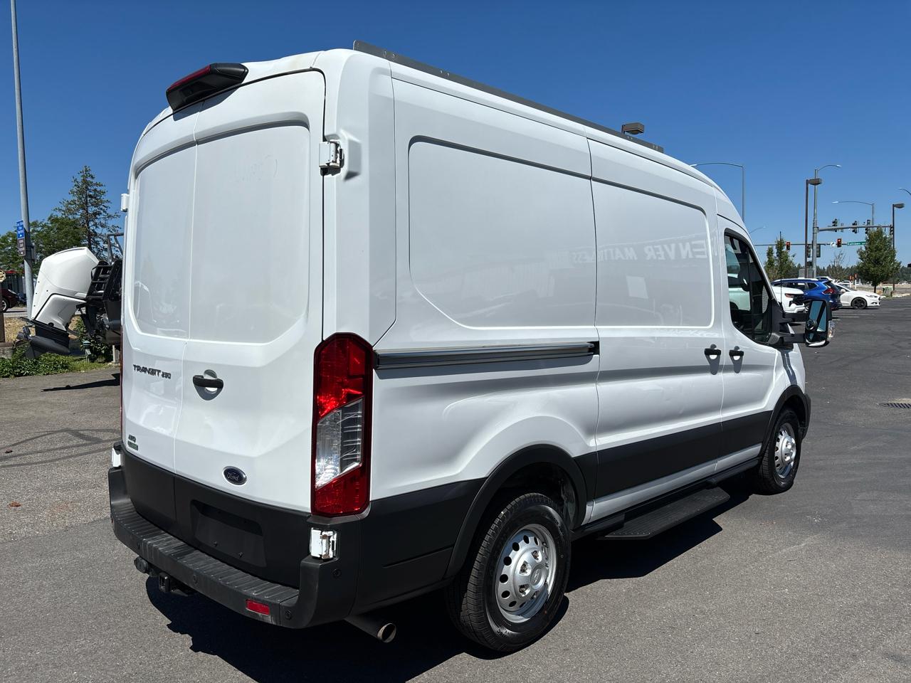 Ford Transit Cargo Van T-250 130" Med Rf 9070 GVWR AWD 2020